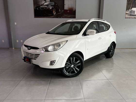 HYUNDAI IX35 2.0 MPFI GLS 16V FLEX 4P AUTOMÁTICO HYUNDAI IX35 2.0 MPFI GLS 16V FLEX 4P AUTOMÁTICO